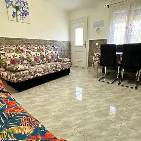 Casa Venus Salinas De تورّيفيِخا