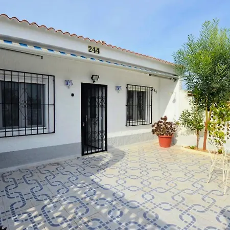 Hébergement de vacances Casa Venus Salinas De Torrevieja